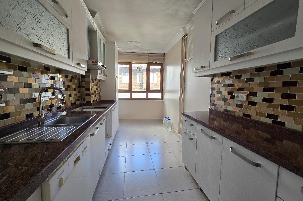 Üsküdar’ın Kalbinde, Kız Kulesi’ne Komşu Yaşam!