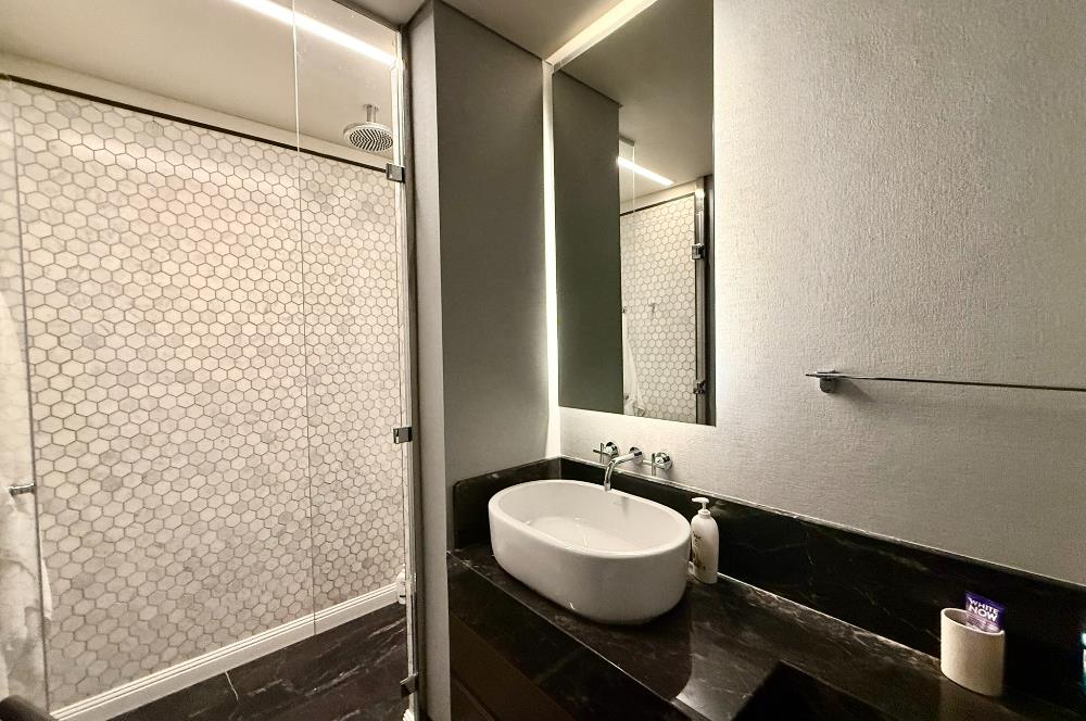 Quasar Residence Satılık Boğaz Manzaralı 4+1 Lüks Daire