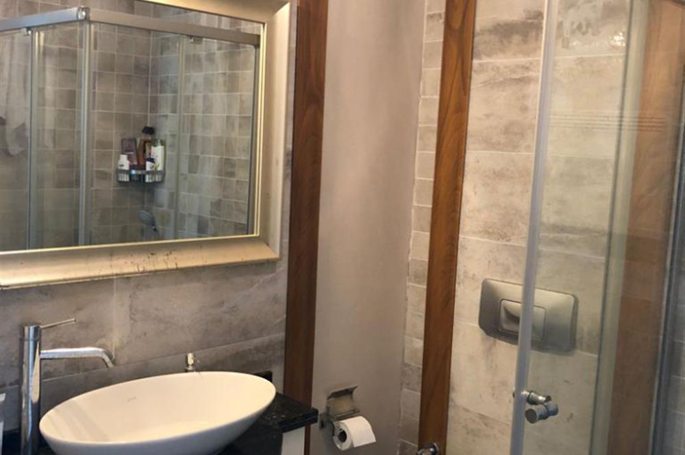 Asarlık'ta Deniz Manzaralı, 4.5+1 Üst Kat Denize Sıfır Daire 