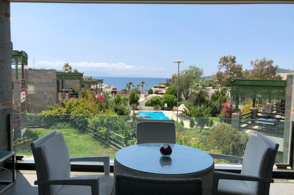 Asarlık'ta Deniz Manzaralı, 4.5+1 Üst Kat Denize Sıfır Daire 