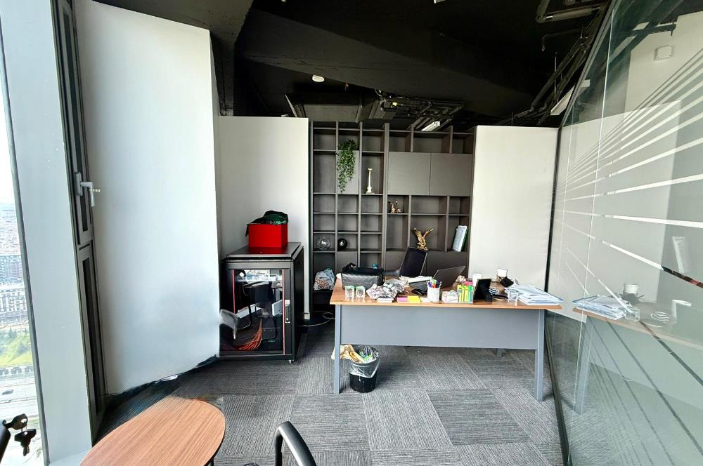 Skyland Satılık Ofis 227m2 Dekorasyonlu Vadistanbul