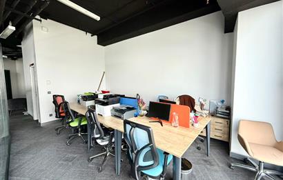 Skyland Satılık Ofis 227m2 Dekorasyonlu Vadistanbul