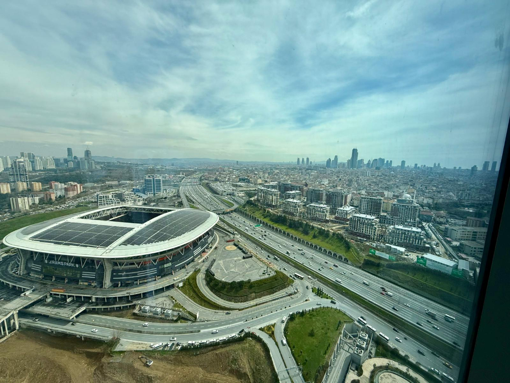 Skyland Satılık Ofis 227m2 Dekorasyonlu Vadistanbul
