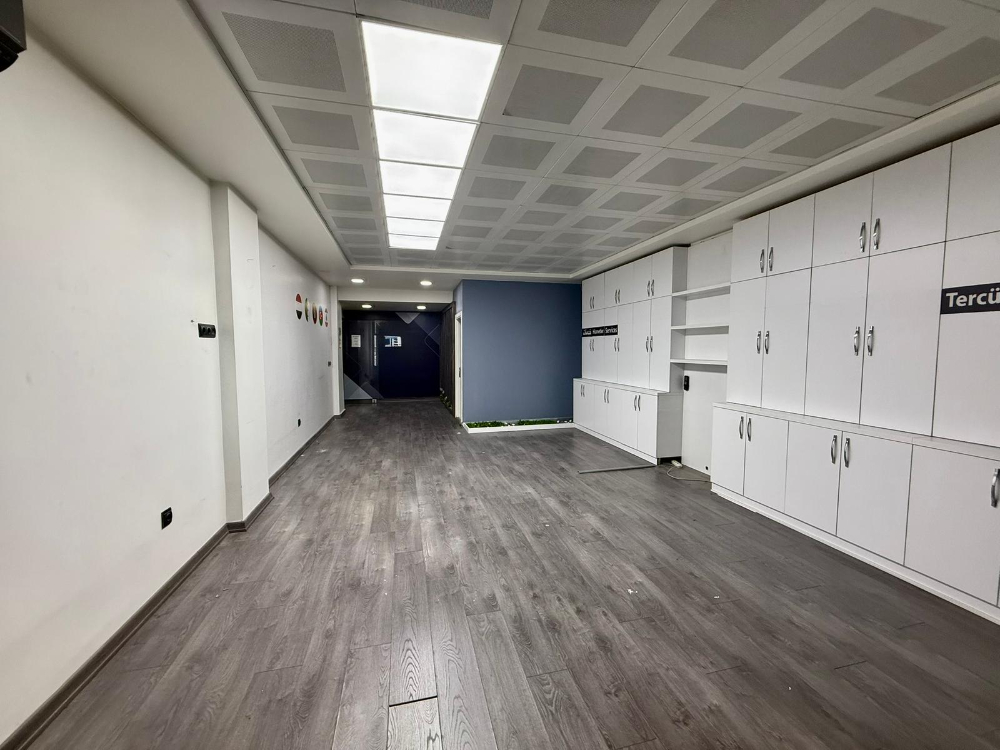 Beykent İş Merkezi Tabela Değerli Kiralık Ofis Perlavista