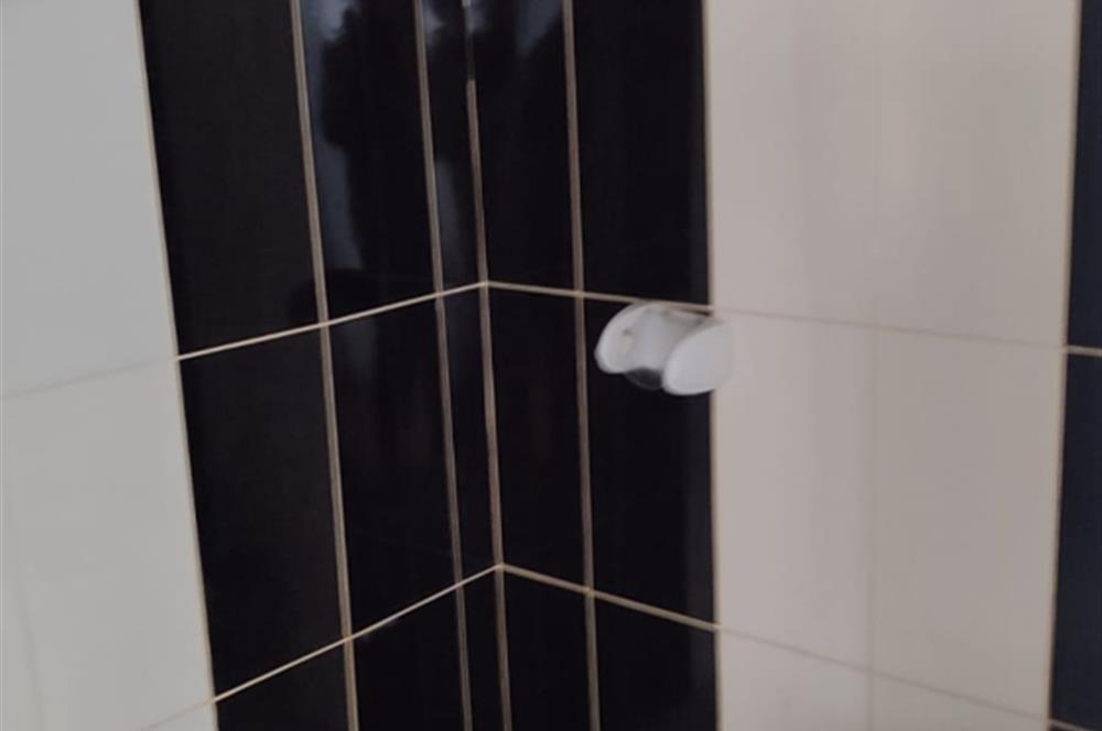 C21Cius; Cumartesi Pazarı Civarı Kiralık Dükkan