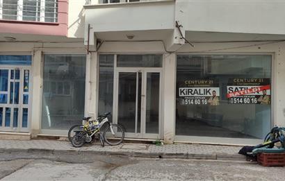 C21Cius; Cumartesi Pazarı Civarı Kiralık Dükkan