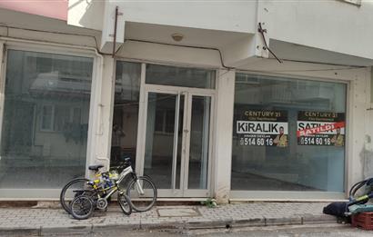 C21Cius; Cumartesi Pazarı Civarı Kiralık Dükkan