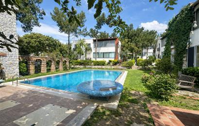 Bodrum Konacık 3+1 Düz Ayak Satılık Bahçeli Daire