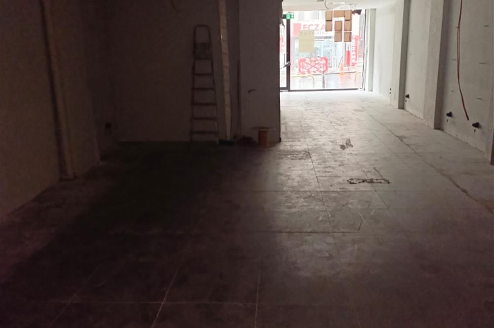 KURTULUŞ CADDEDE DEVİR ÜCRETİ OLMAYAN KİRALIK DÜKKAN MAĞAZA