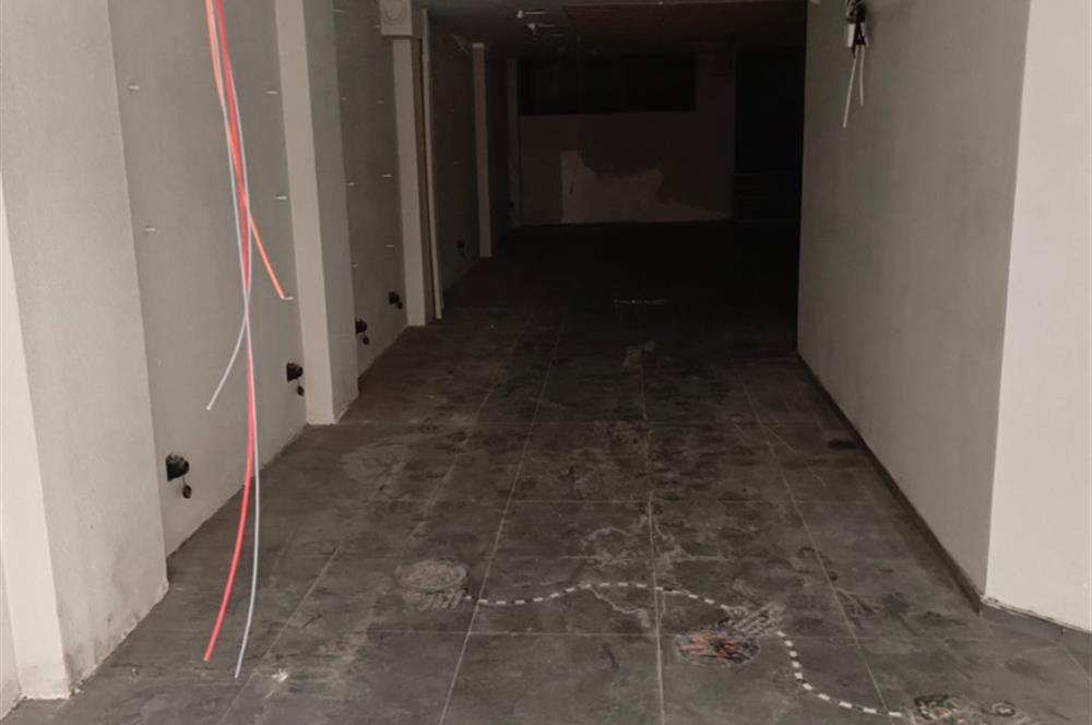 KURTULUŞ CADDEDE DEVİR ÜCRETİ OLMAYAN KİRALIK DÜKKAN MAĞAZA