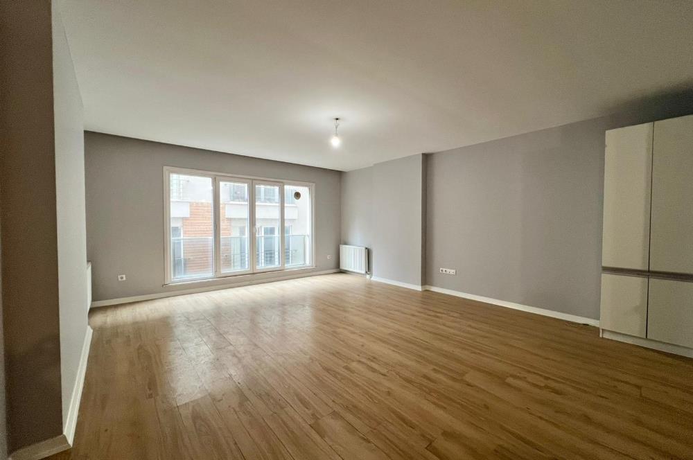 Ayazağa green pine sitesi satılık boş 3+1