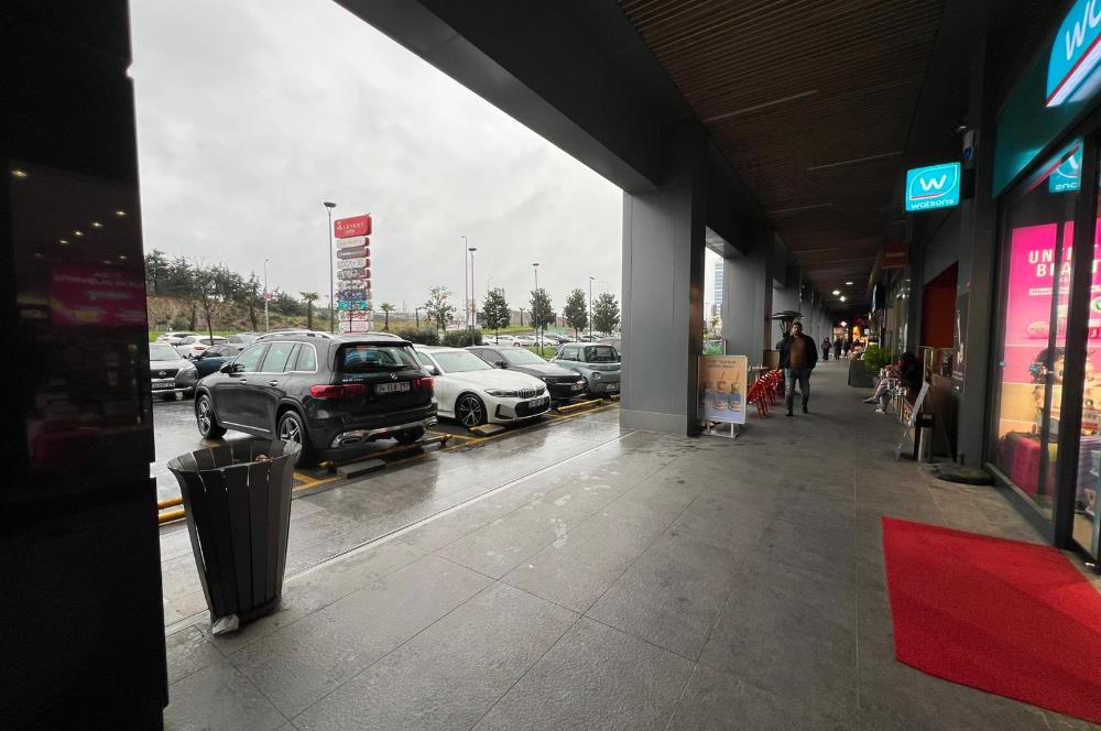 5.levent torunlarda satılık boş 1+1 yüksek kat 