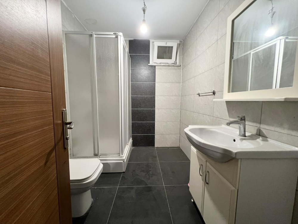 Ayazağa green pine sitesi satılık boş 3+1