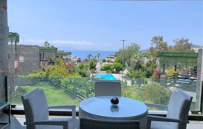 Asarlık'ta Deniz Manzaralı, 4.5+1 Üst Kat Denize Sıfır Daire 