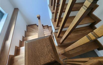 Lotus Bağ Sitesi'nde 4+1 Kiralık Villa