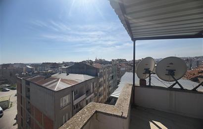 C21 LOCA'DAN KARESİ AVM YANI EŞYALI KİRALIK 2+1