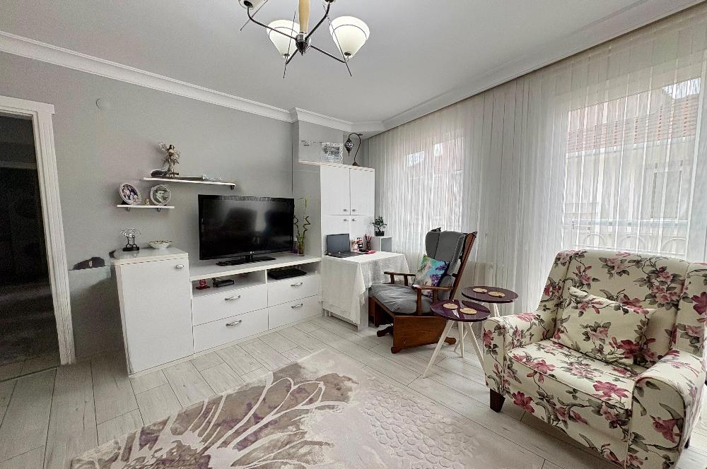 C21 LOCA'DAN ALTIEYLÜLDE SATILIK 2+1 DAİRE