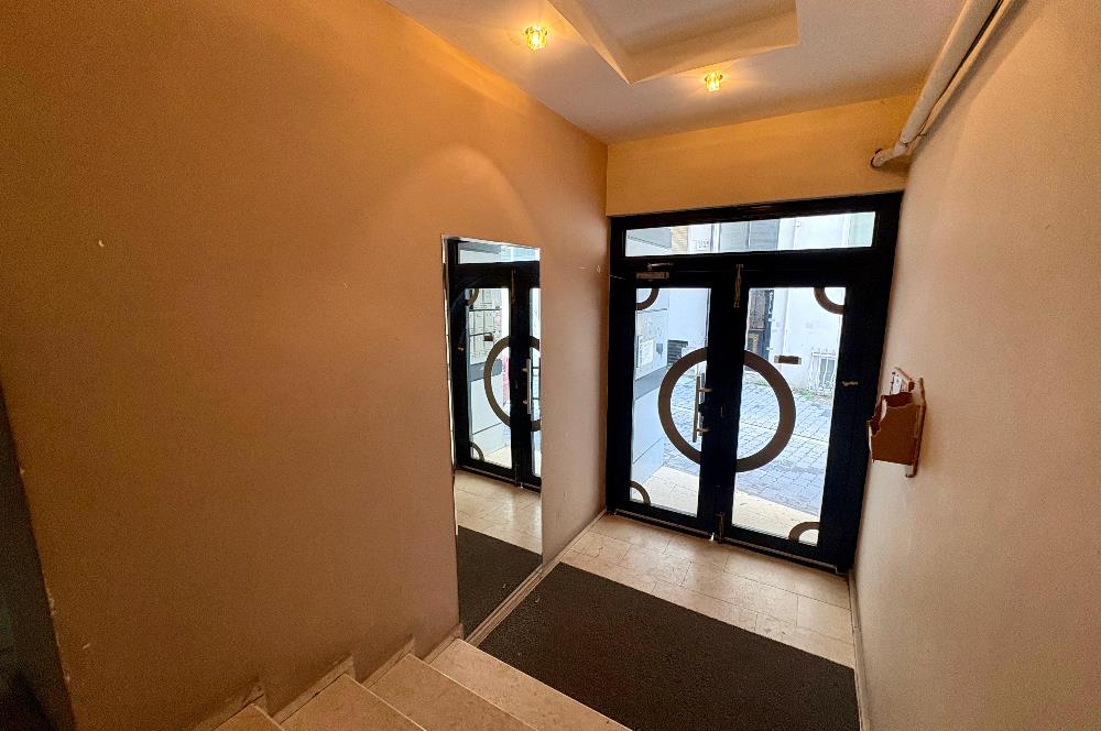 C21 LOCA'DAN ALTIEYLÜLDE SATILIK 2+1 DAİRE