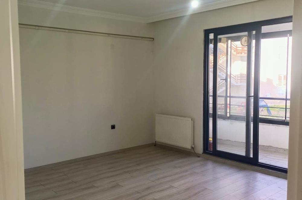 C21 LOCADAN BURHANİYEDE KONUM AVANTAJLI 2+1 KİRALIK DAİRE