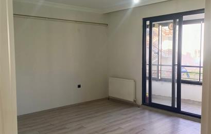 C21 LOCADAN BURHANİYEDE KONUM AVANTAJLI 2+1 KİRALIK DAİRE