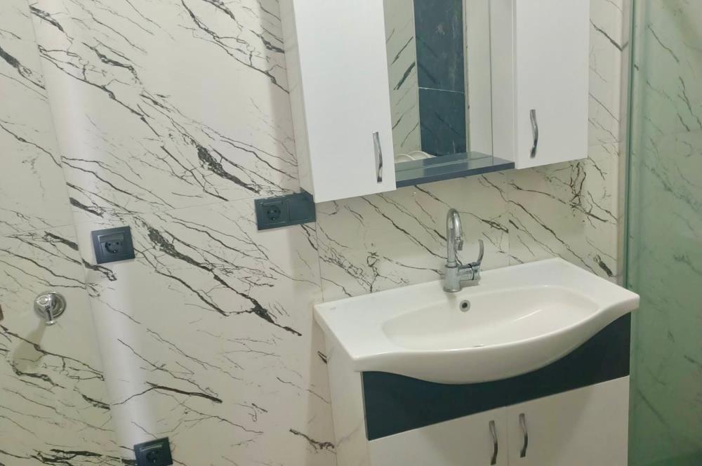 C21 LOCADAN BURHANİYEDE KONUM AVANTAJLI 2+1 KİRALIK DAİRE