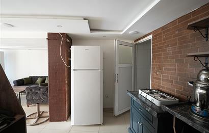 C21 Cius; Sahile Cephe Satılık Dükkan