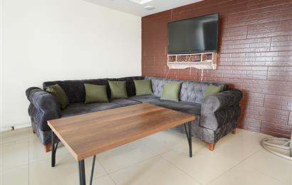 C21 Cius; Sahile Cephe Satılık Dükkan