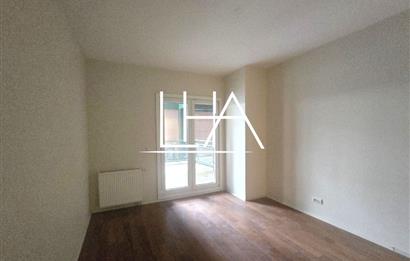 C21'DEN GÖKMAHAL SİTESİ'NDE ÇOK GENİŞ ARA KAT SATILIK DAİRE