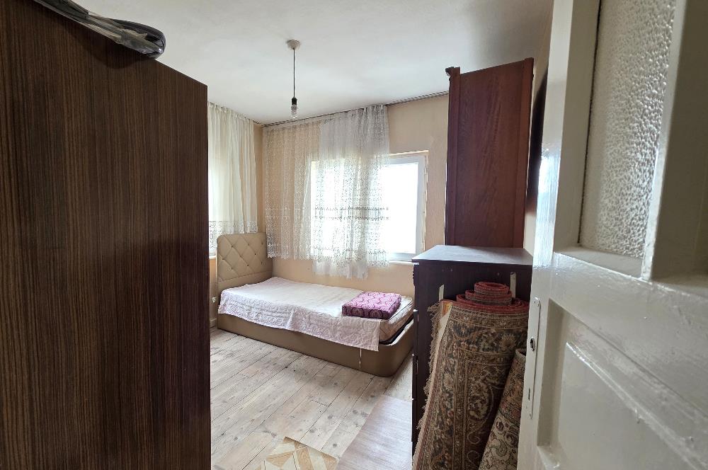 21 Cius; Satılık 1+1 Daire: Klima, Soba, Çelik Kapı, 60m² Net