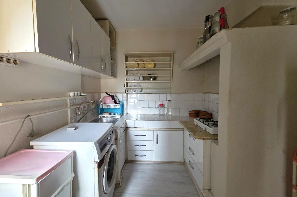 21 Cius; Satılık 1+1 Daire: Klima, Soba, Çelik Kapı, 60m² Net