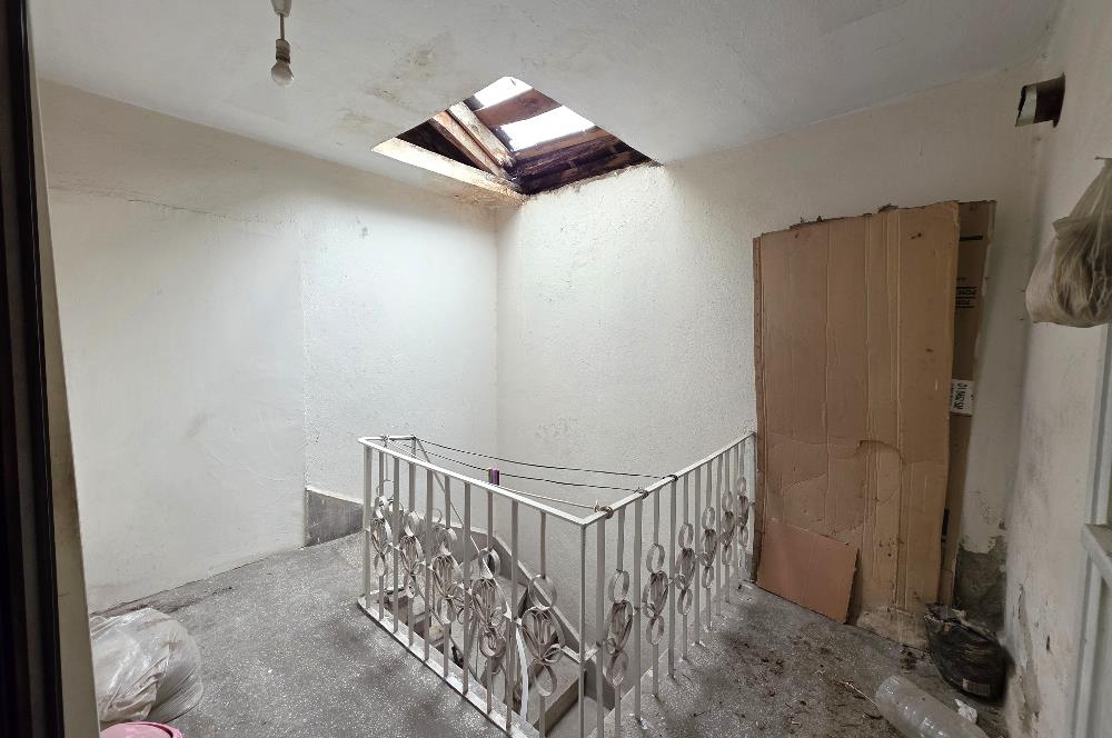 21 Cius; Satılık 1+1 Daire: Klima, Soba, Çelik Kapı, 60m² Net