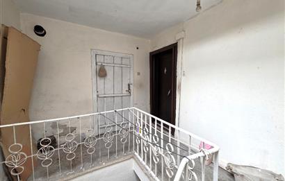 21 Cius; Satılık 1+1 Daire: Klima, Soba, Çelik Kapı, 60m² Net