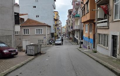 21 Cius; Satılık 1+1 Daire: Klima, Soba, Çelik Kapı, 60m² Net