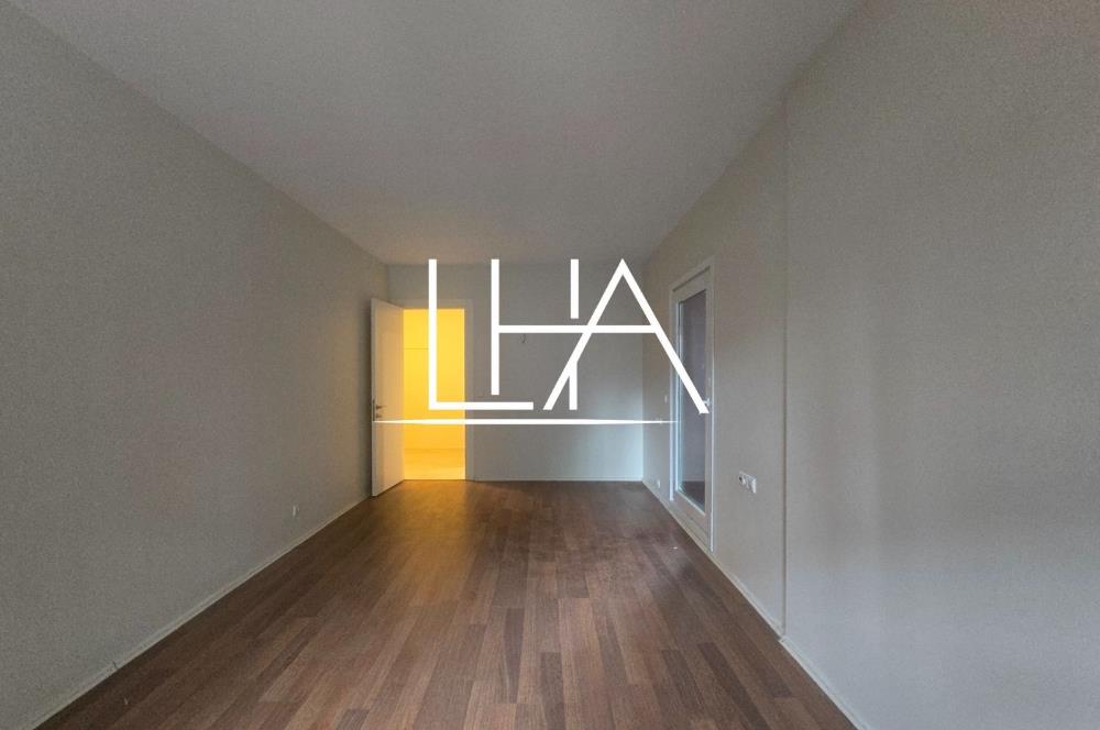 C21'DEN GÖKMAHAL SİTESİ'NDE ÇOK GENİŞ ARA KAT SATILIK DAİRE