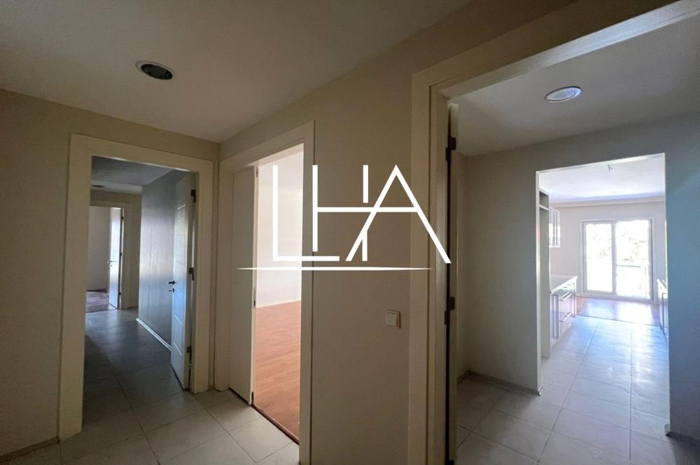 C21'DEN GÖKMAHAL SİTESİ'NDE ÇOK GENİŞ ARA KAT SATILIK DAİRE