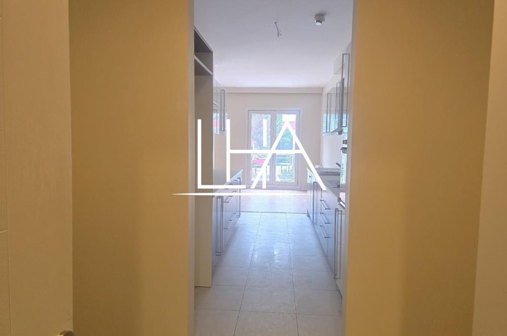 C21'DEN GÖKMAHAL SİTESİ'NDE ÇOK GENİŞ ARA KAT SATILIK DAİRE