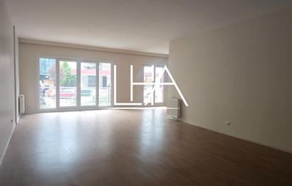 C21'DEN GÖKMAHAL SİTESİ'NDE ÇOK GENİŞ ARA KAT SATILIK DAİRE