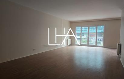 C21'DEN GÖKMAHAL SİTESİ'NDE ÇOK GENİŞ ARA KAT SATILIK DAİRE