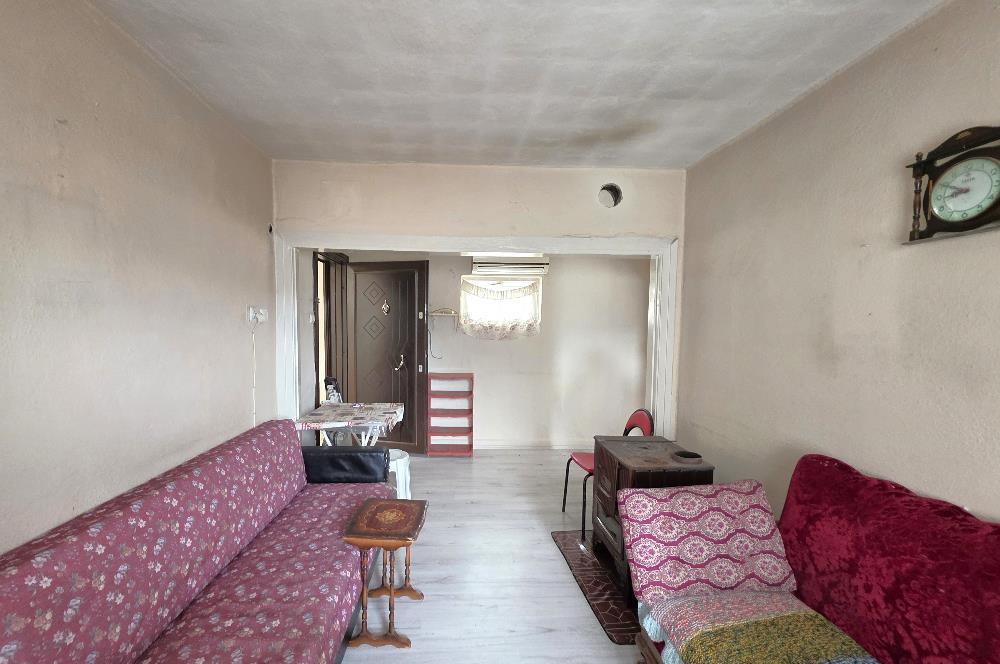 21 Cius; Satılık 1+1 Daire: Klima, Soba, Çelik Kapı, 60m² Net