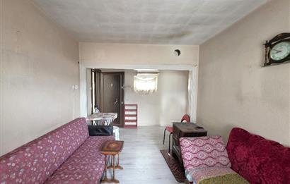 21 Cius; Satılık 1+1 Daire: Klima, Soba, Çelik Kapı, 60m² Net