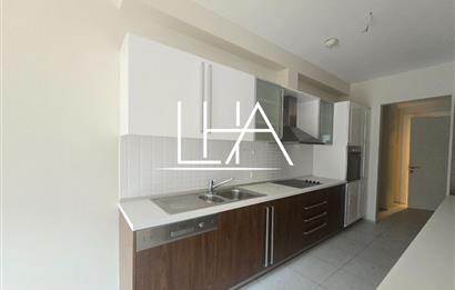 C21'DEN GÖKMAHAL SİTESİ'NDE ÇOK GENİŞ ARA KAT SATILIK DAİRE