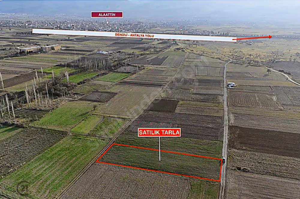 C21 LOFT'TAN, ACIPAYAM ALAATTİN'DE,KAD.YOL 2134 M² SATILIK TARLA