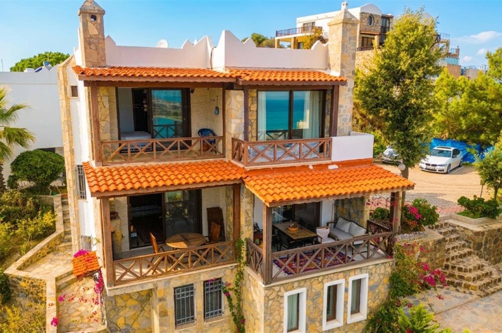 Yalıkavak Tilkicik Deniz Manzaralı Eşyalı Kiralık Dubleks Daire