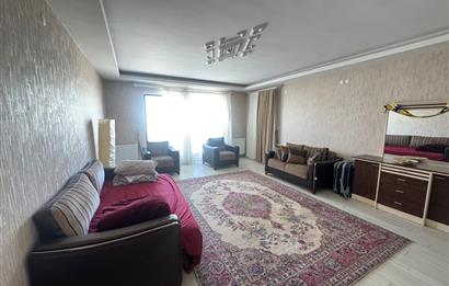 BAHÇELİEVLER’DE KİRALIK 4+1 DAİRE 