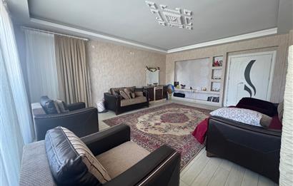 BAHÇELİEVLER’DE KİRALIK 4+1 DAİRE 