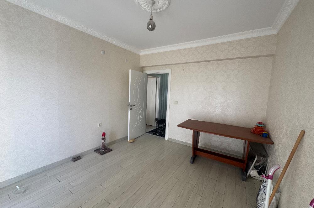 BAHÇELİEVLER’DE KİRALIK 4+1 DAİRE 