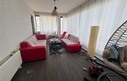 BAHÇELİEVLER’DE KİRALIK 4+1 DAİRE 