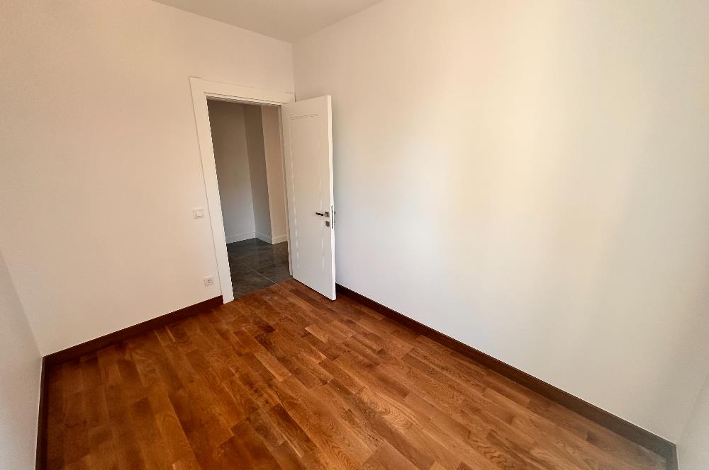 Ethem Efendi Caddesi nde Bağdat Caddesine 150 M de KAÇIRMAYIN !