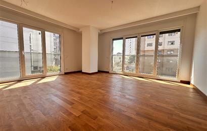 Ethem Efendi Caddesi nde Bağdat Caddesine 150 M de KAÇIRMAYIN !