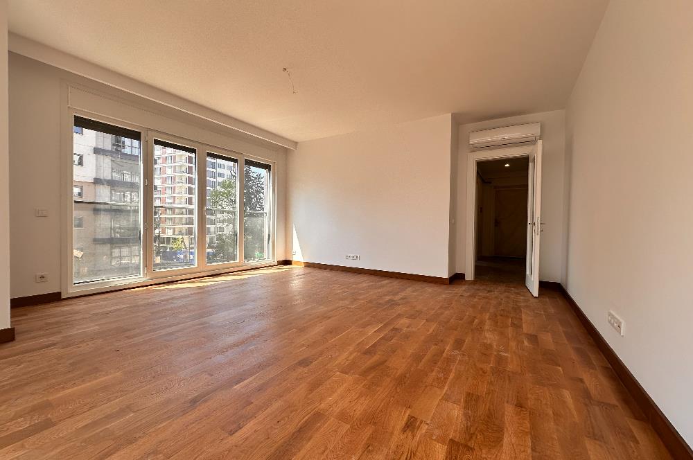 Ethem Efendi Caddesi nde Bağdat Caddesine 150 M de KAÇIRMAYIN !